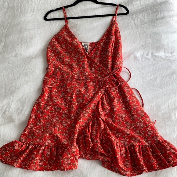 Free People Dresses & Skirts - Free people wrap dress